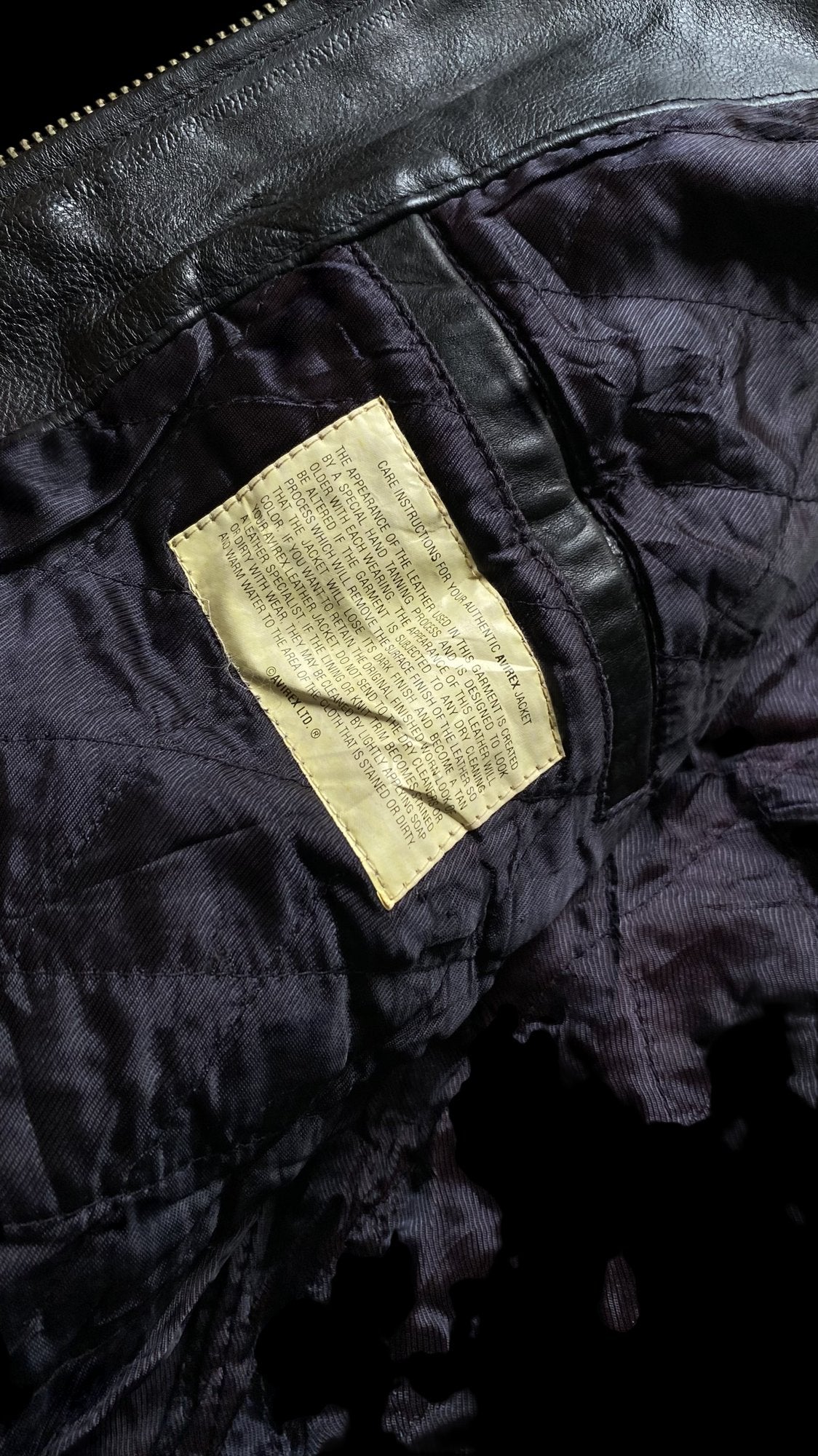 Avirex 90's Full-Zip Leather Bomber Jacket Black