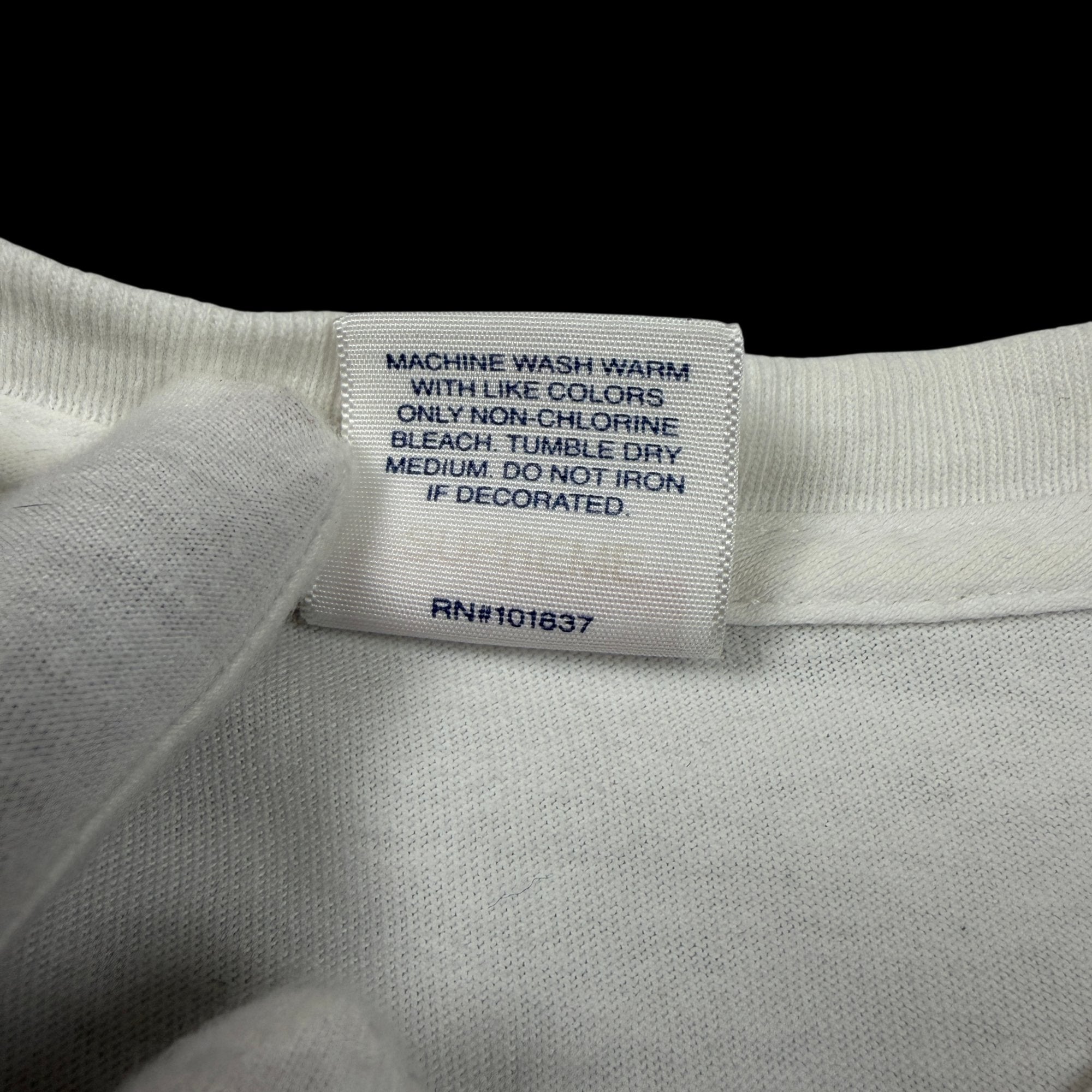 16' Supreme WAR Graphic Print Tee