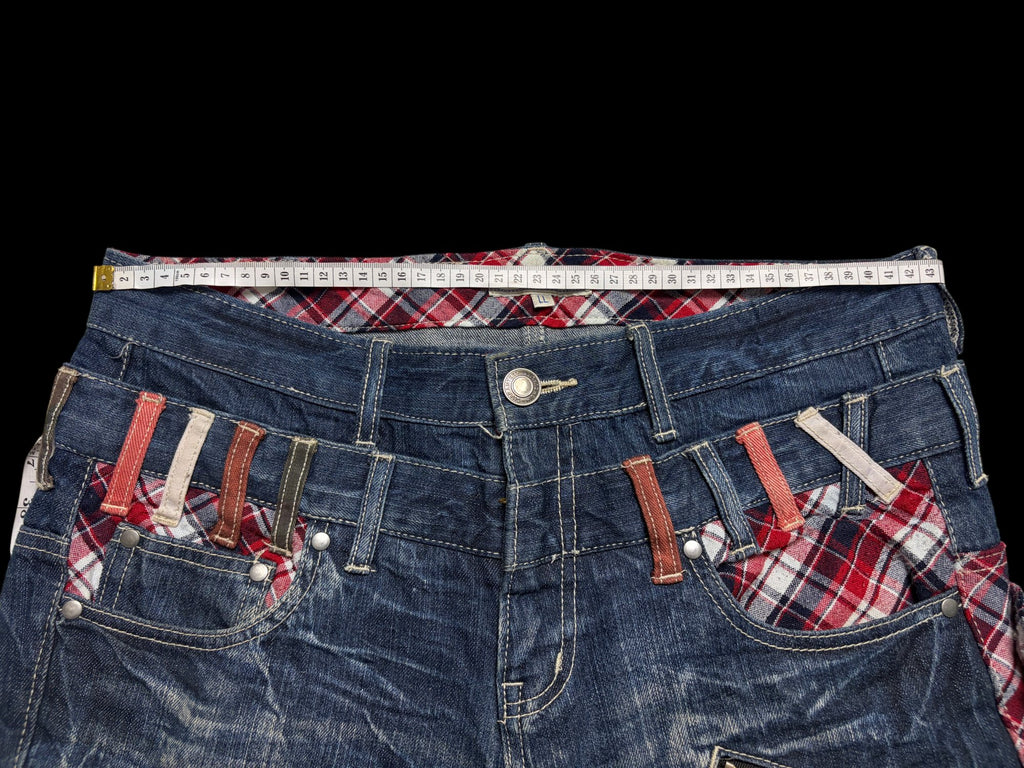 00' Rodeo Plaid Pocket Distressed Denim
