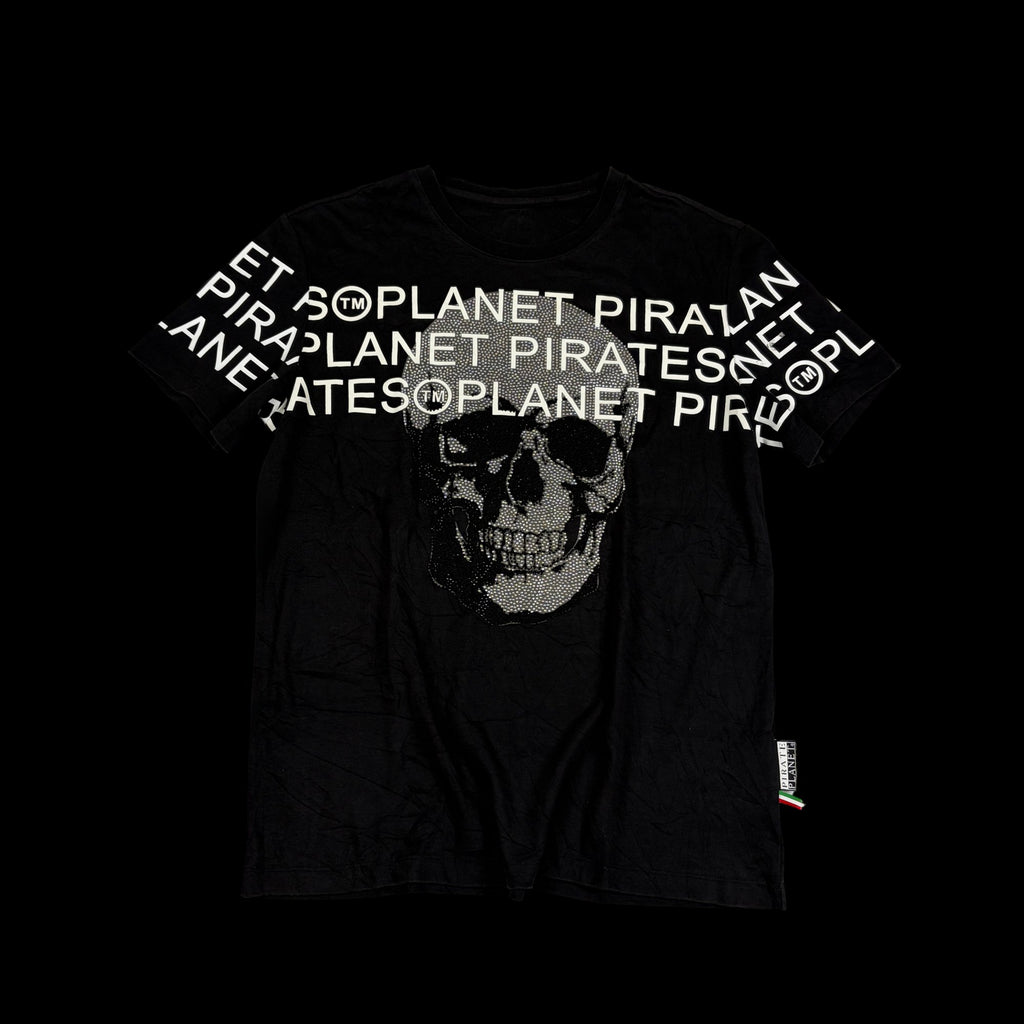 00' Planet Pirates Skull Graphic Tee