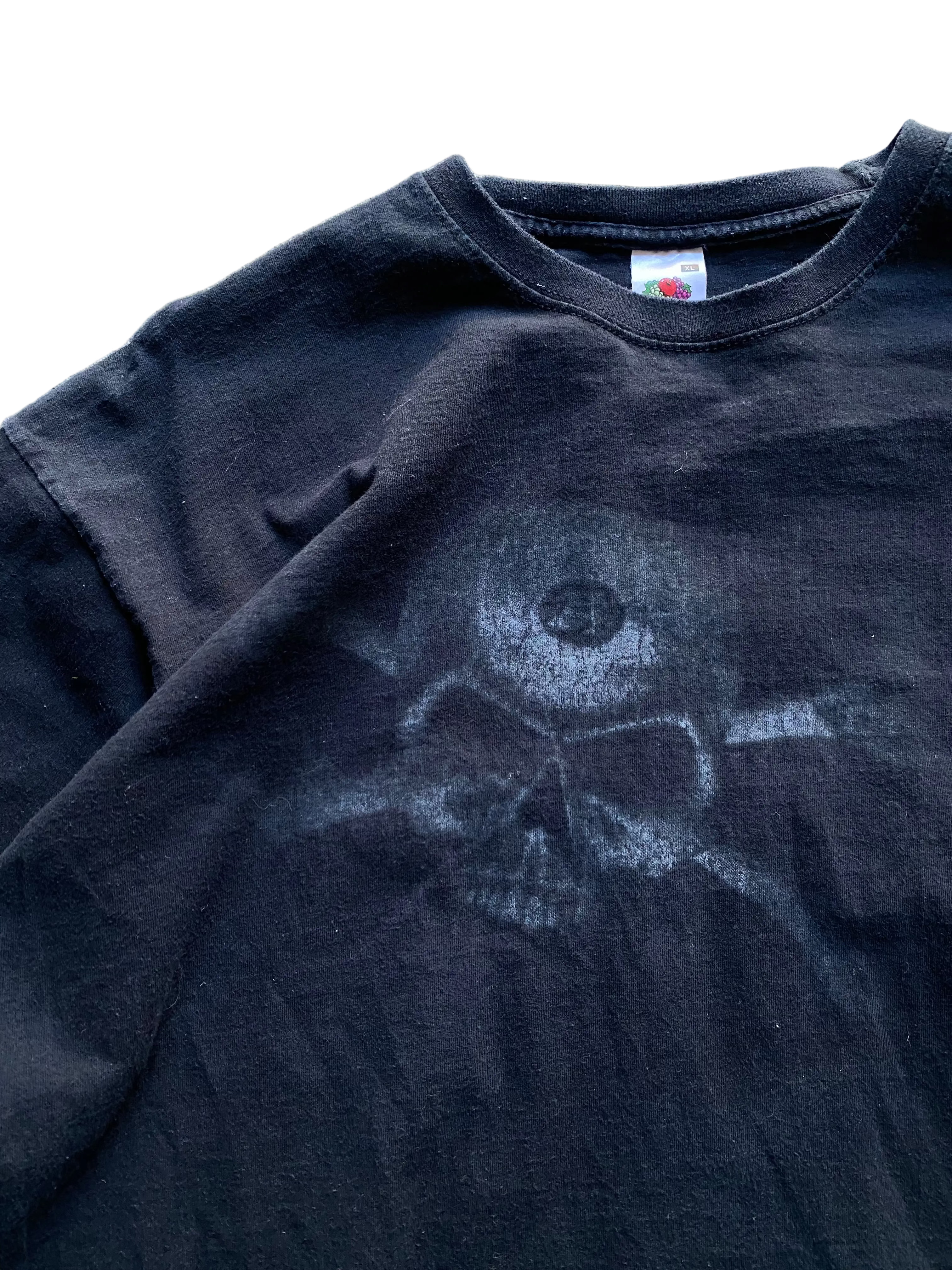 00' Skull & Crossbones Faded Shirt