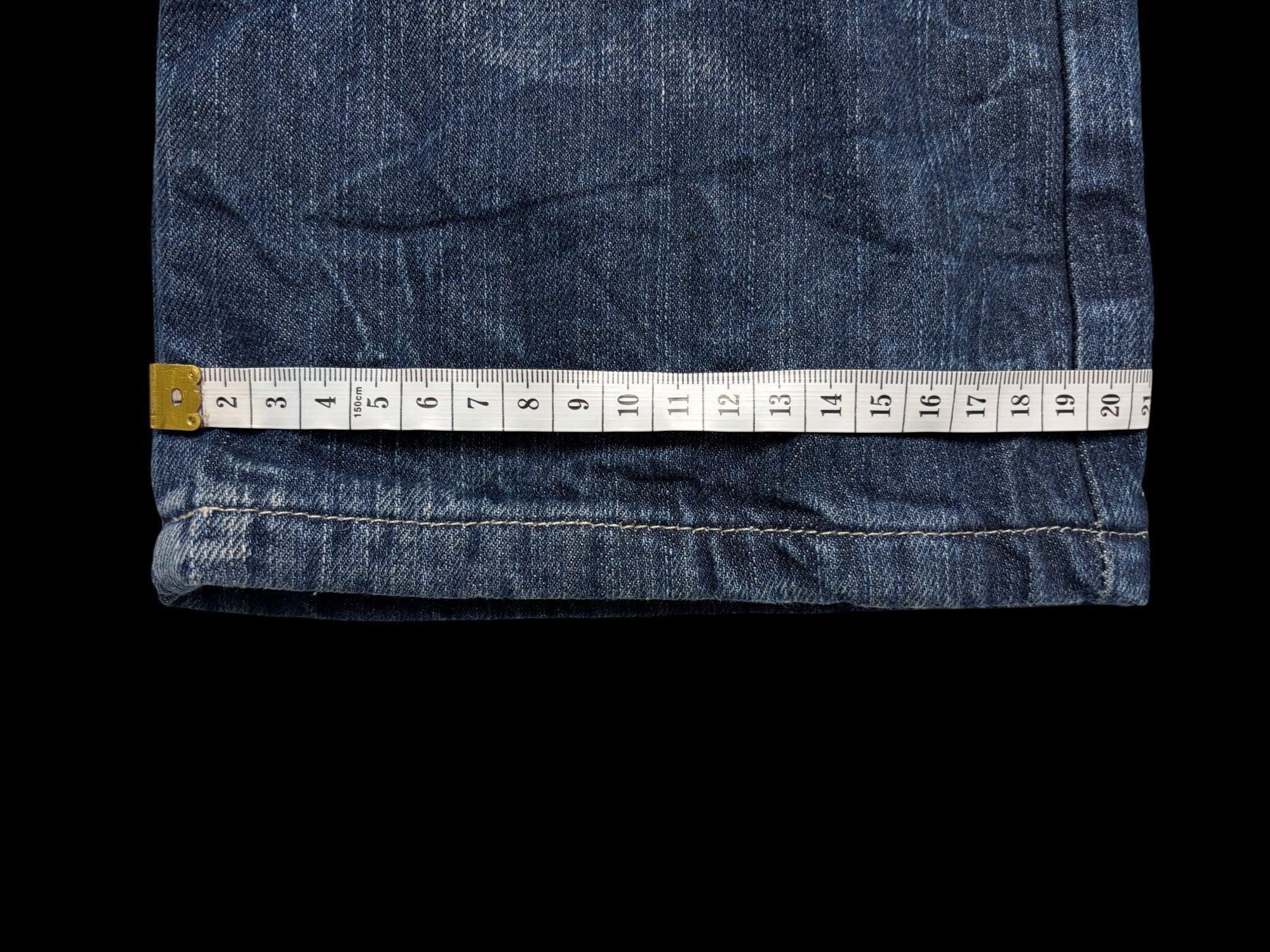 00' Rodeo Plaid Pocket Distressed Denim
