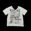 00' Beaumont Carr Graphic Text Print V-Neck Tee
