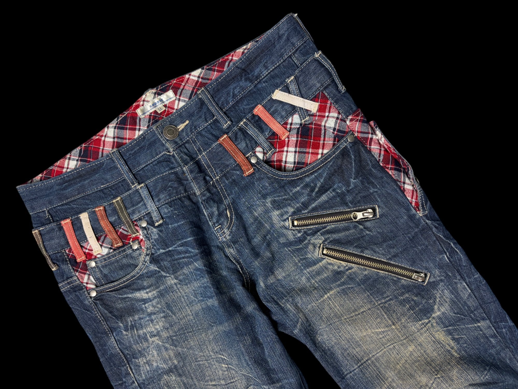00' Rodeo Plaid Pocket Distressed Denim