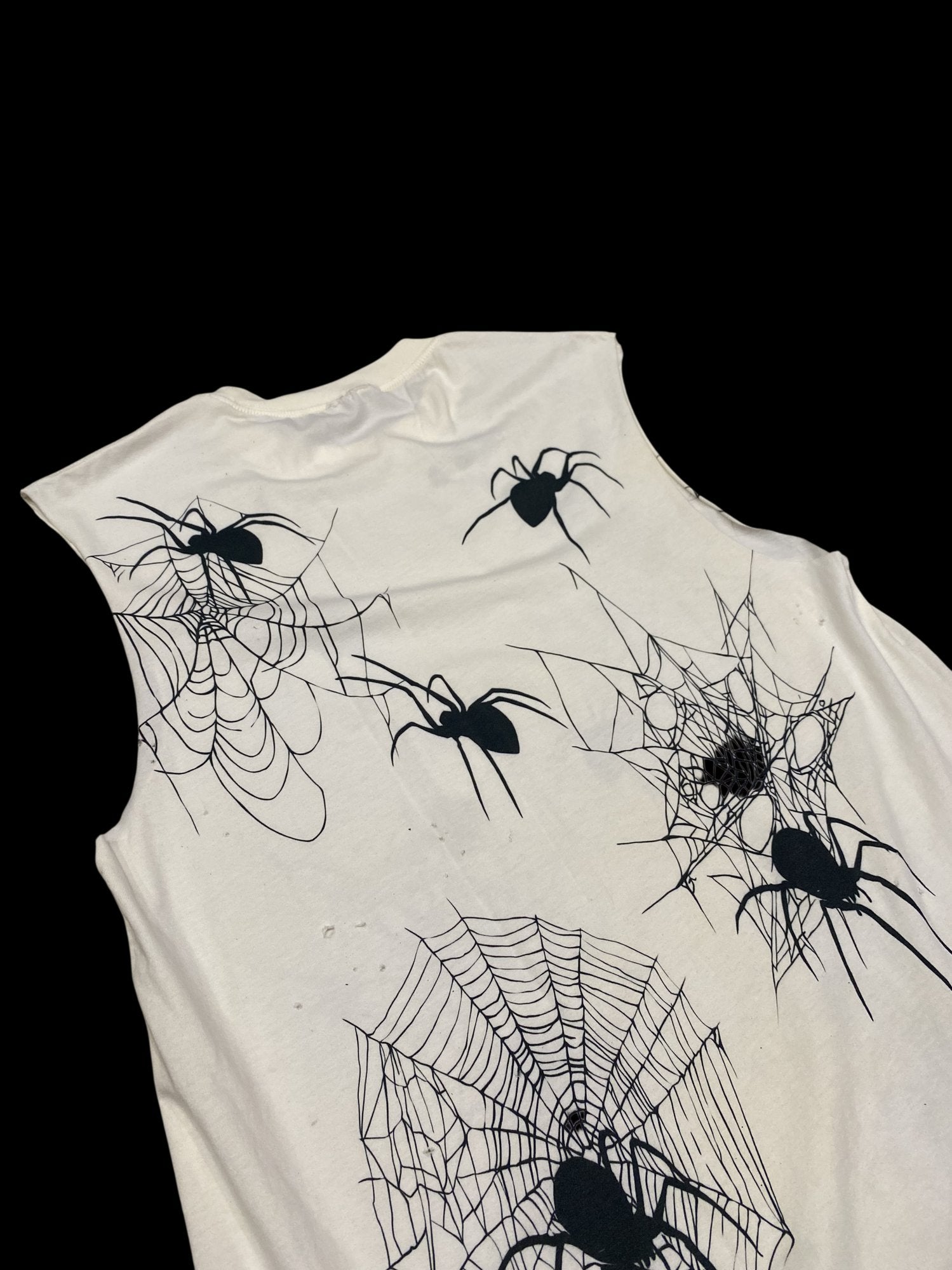 Graphic Sleeveless Spider Web T-Shirt White