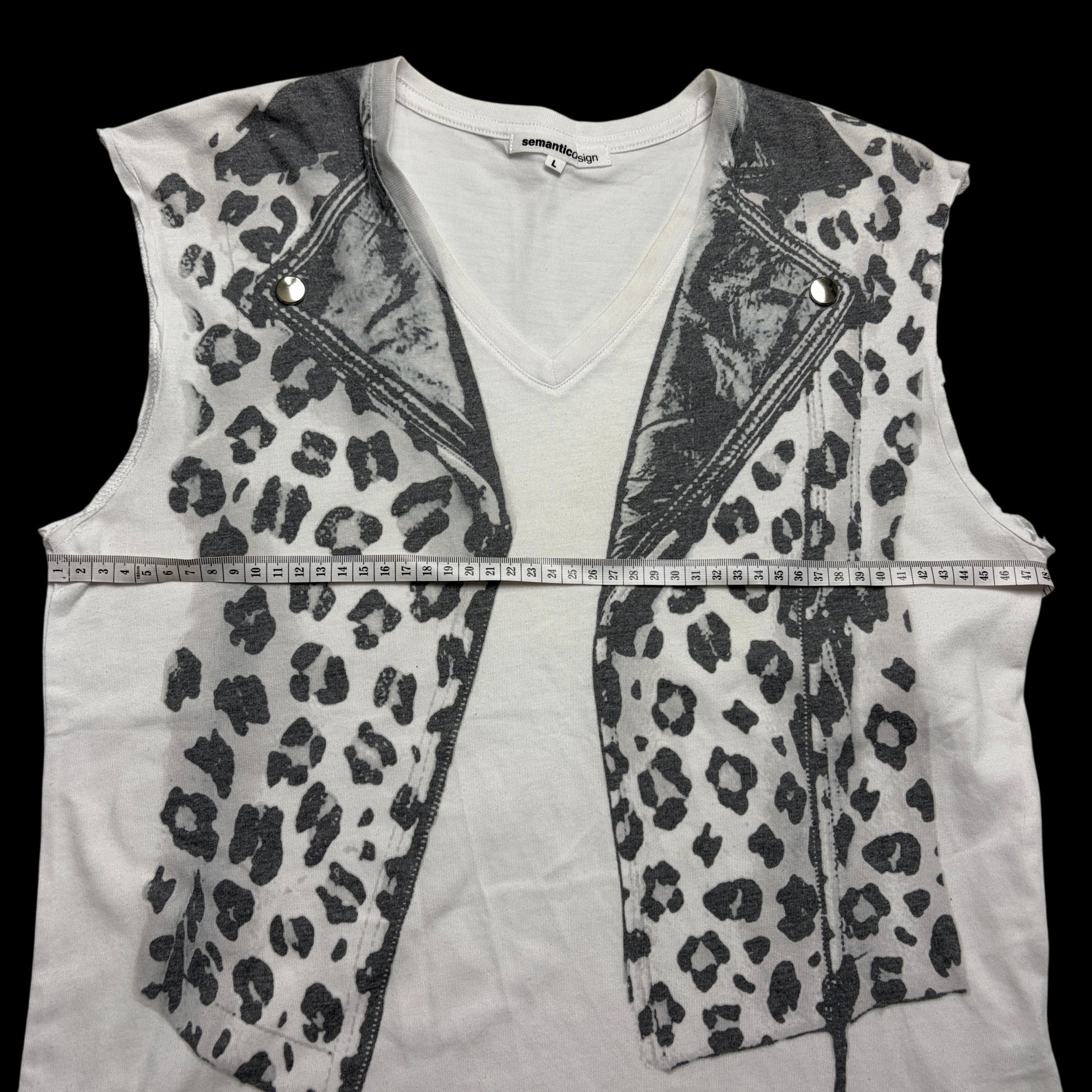 00' Semantic Design Sleeveless Graphic Tank
